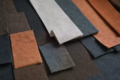 Koszty wymiany tapicerki samochodowej: na co zwrócić uwagę przy wyborze materiału